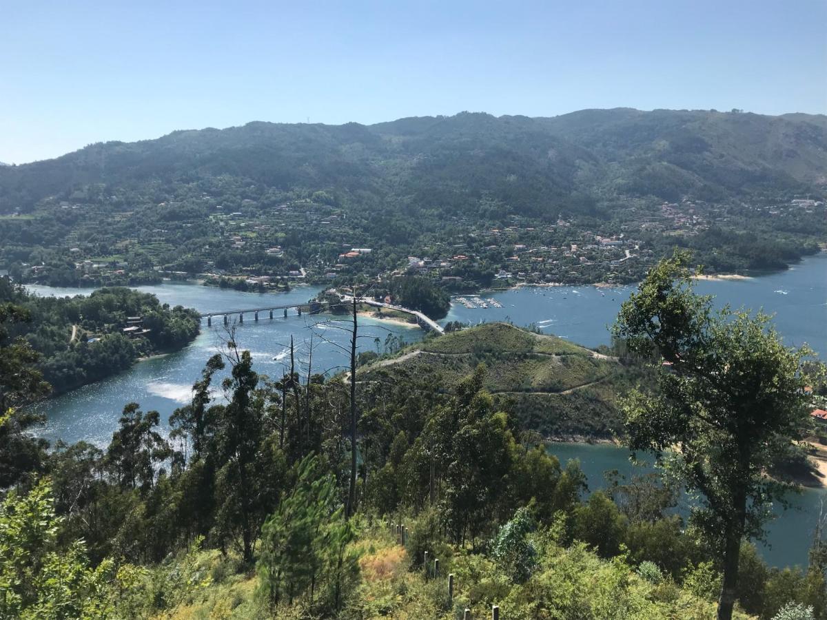 Casa Da Lage - Geres - Piscina Privada - Vistas Rio, Campo E Montanha Герес Экстерьер фото