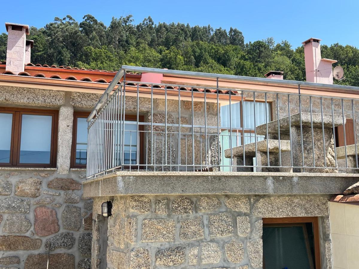 Casa Da Lage - Geres - Piscina Privada - Vistas Rio, Campo E Montanha Герес Экстерьер фото