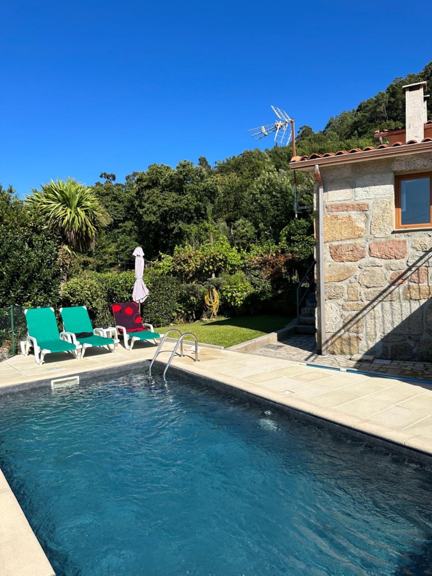 Casa Da Lage - Geres - Piscina Privada - Vistas Rio, Campo E Montanha Герес Экстерьер фото