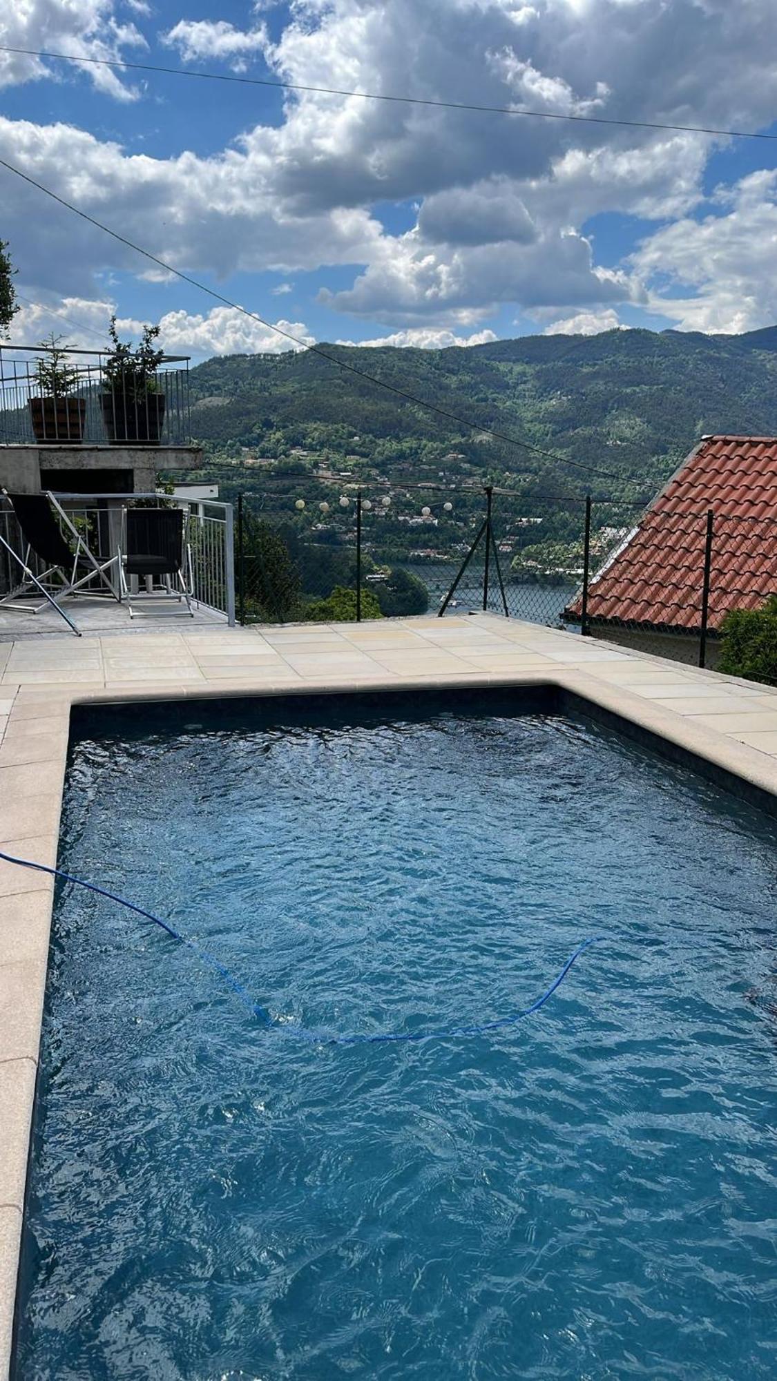 Casa Da Lage - Geres - Piscina Privada - Vistas Rio, Campo E Montanha Герес Экстерьер фото